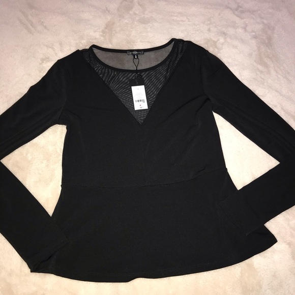 Dynamite Top - Picture 2 of 2